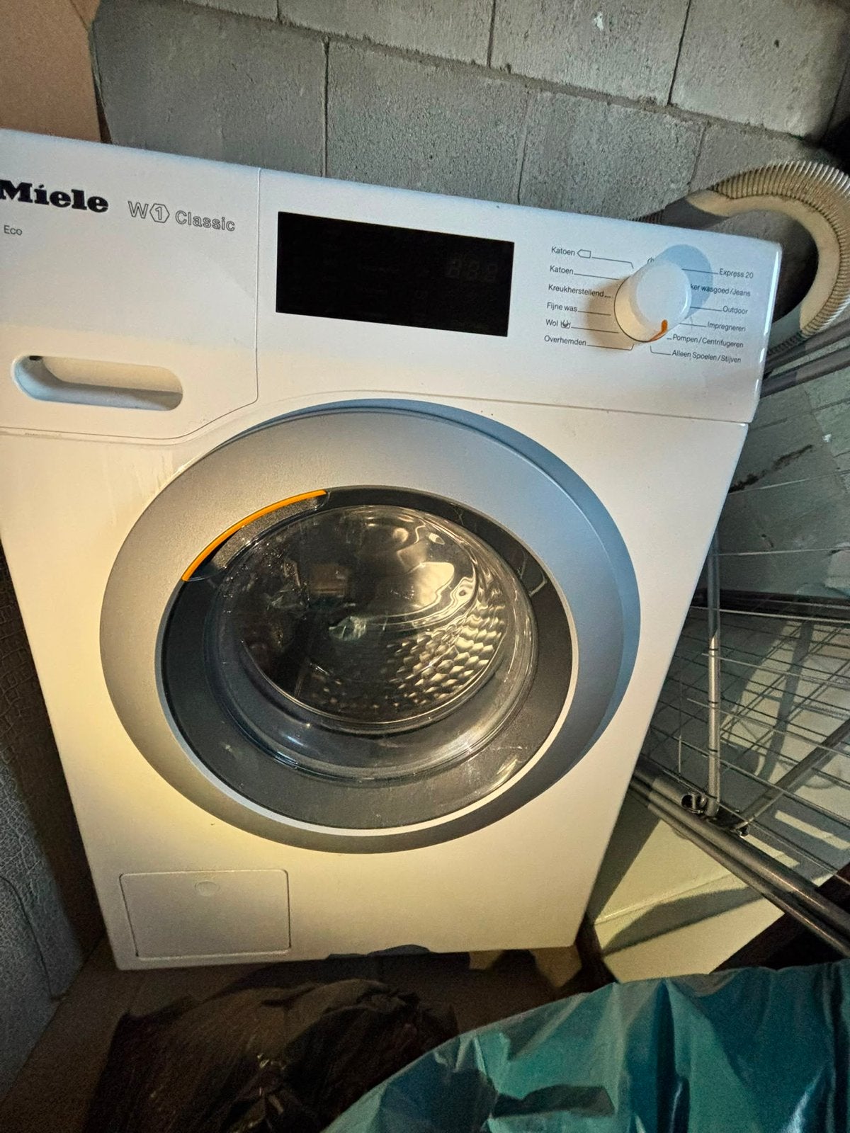 Miele W1 Classic Wasmachine - Zo goed als nieuw, Ophalen, Zo goed als nieuw, 85 tot 90 cm, 1200 tot 1600 toeren