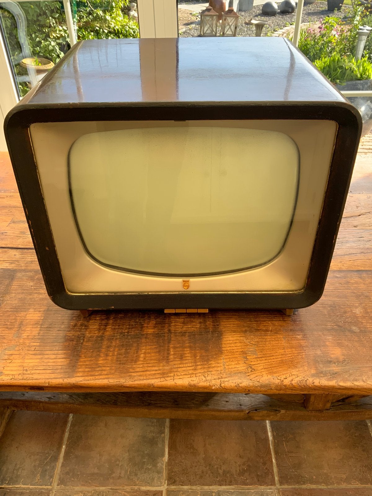 Vintage tv Philips, Ophalen