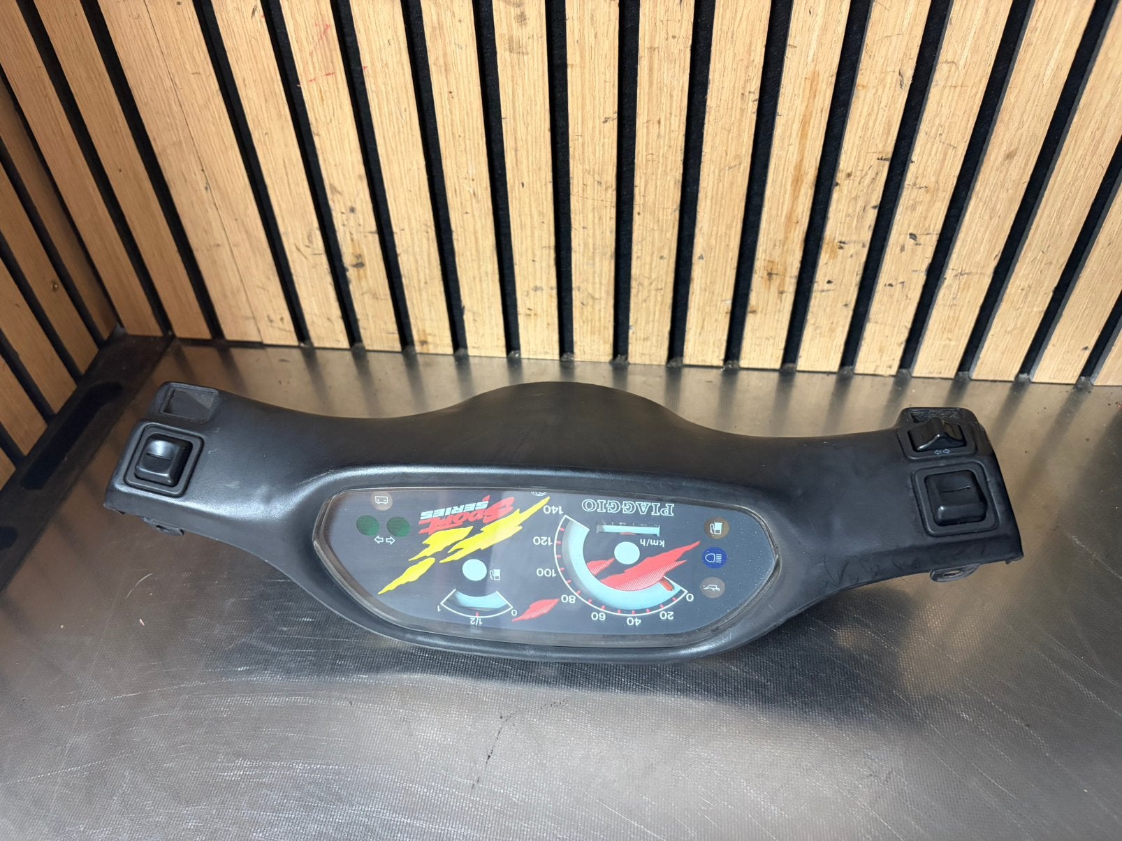 piaggio typhoon kilometer teller, Motoren, Ophalen