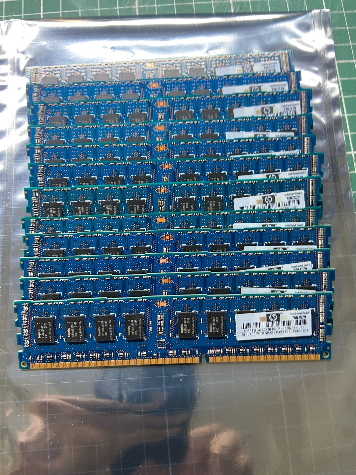 24x Hynix 2GB PC3-10600R Server Geheugen HP 500202-061, Gebruikt, Server, DDR3, Ophalen of Verzenden