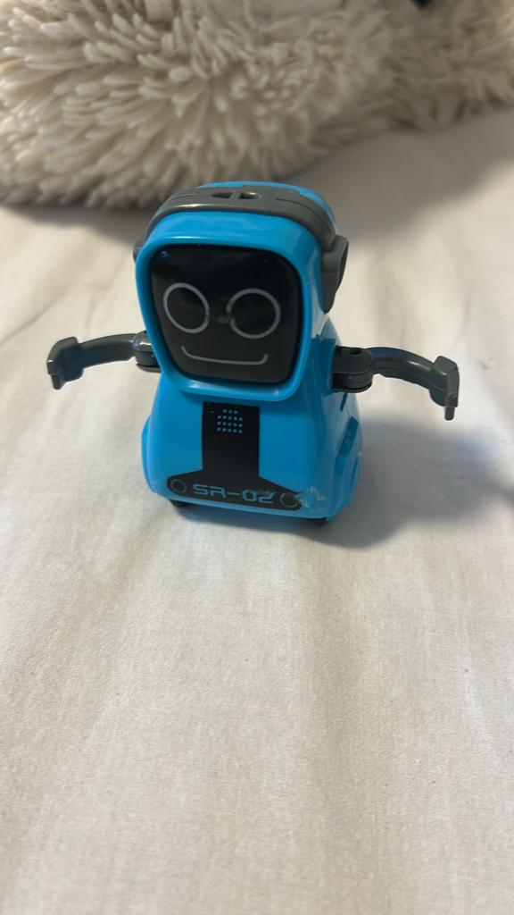 Pratende en rollende robots - Set van 4, Ophalen, Gebruikt, Jongen of Meisje