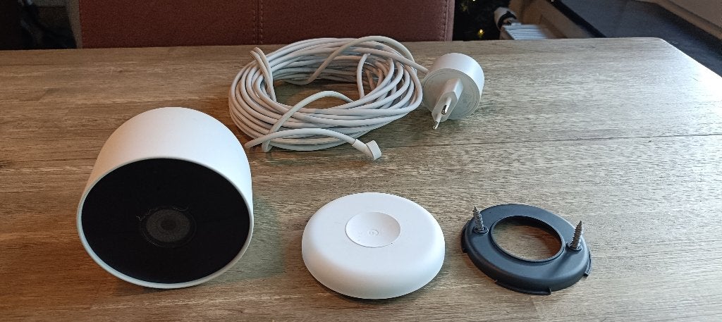 Nest cam outdoor / indoor, Ophalen, Gebruikt, Buitencamera