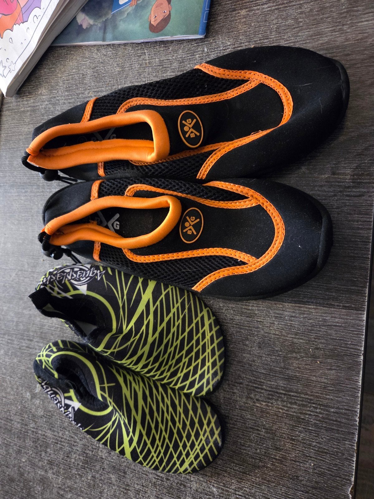 Water schoenen - 2 paar, Ophalen of Verzenden, Gebruikt, Jongen of Meisje, Overige typen