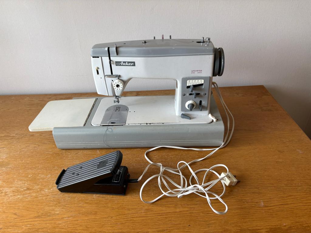 Anker Universeel Naaimachine - Vintage Klassieker, Ophalen