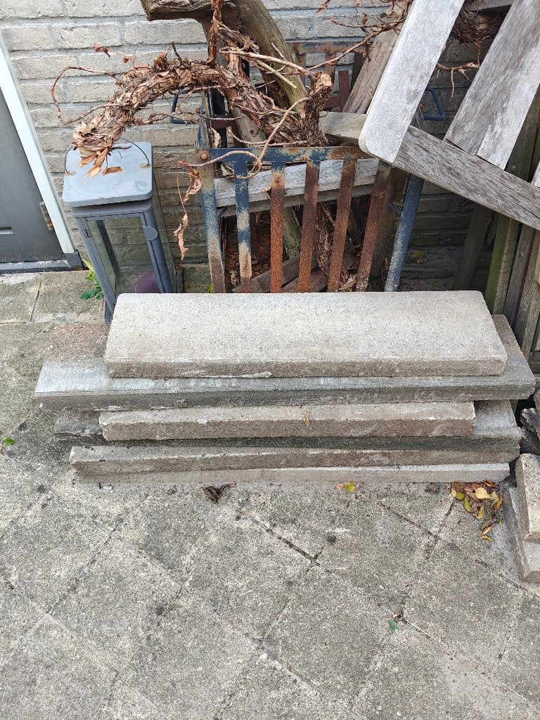 Opsluitbanden (gratis), Tuin en Terras, Ophalen, Gebruikt, Overige typen, Minder dan 5 m²
