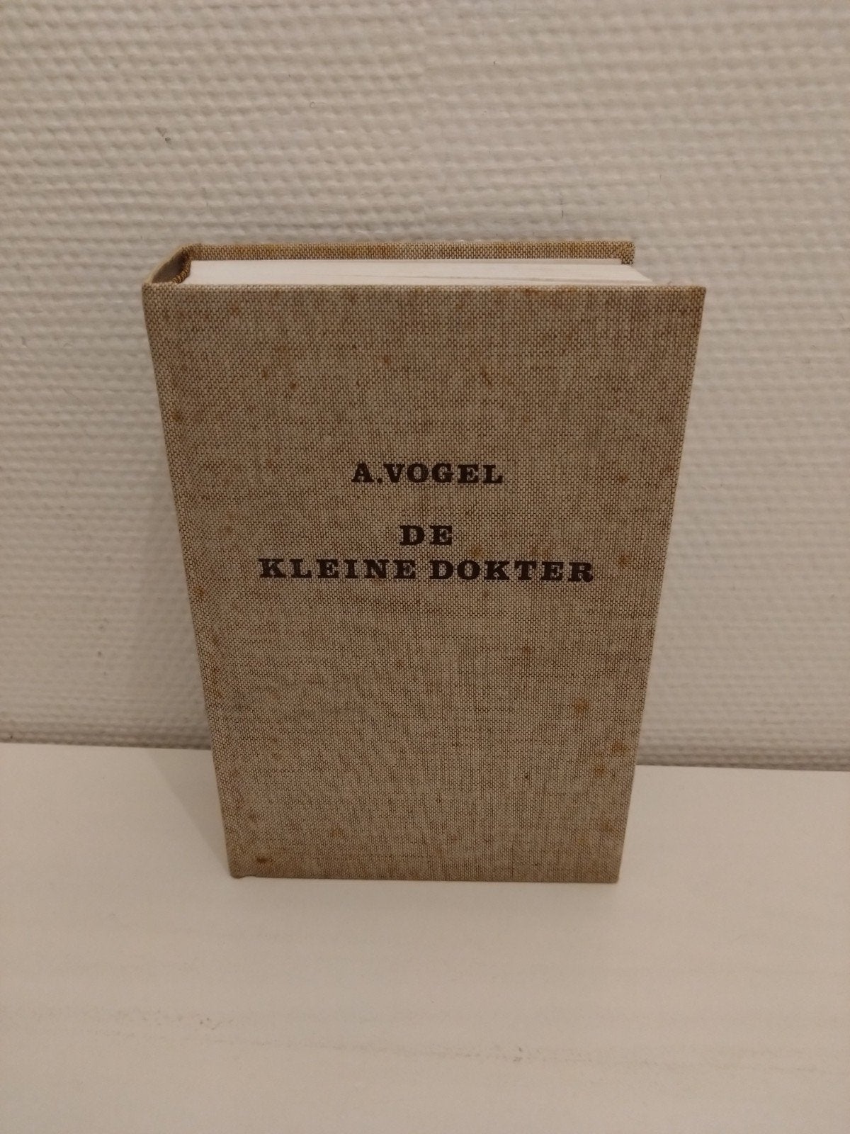 A. Vogel De Kleine Dokter - Gezondheidsboek, Ophalen of Verzenden, Gelezen, Kruiden en Alternatief, A. Vogel