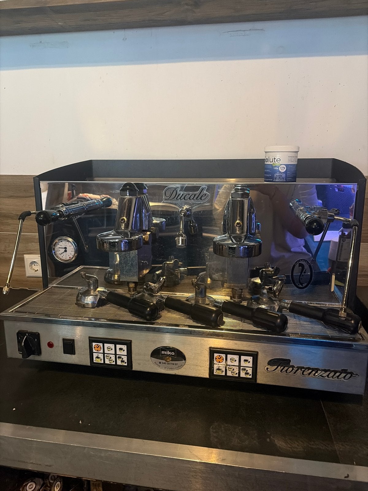 Ducale Fiorenzato Espressomachine VANDAAG OPHALEN, Witgoed en Apparatuur, Koffiezetapparaten, Gebruikt, Espresso apparaat, 10 kopjes of meer