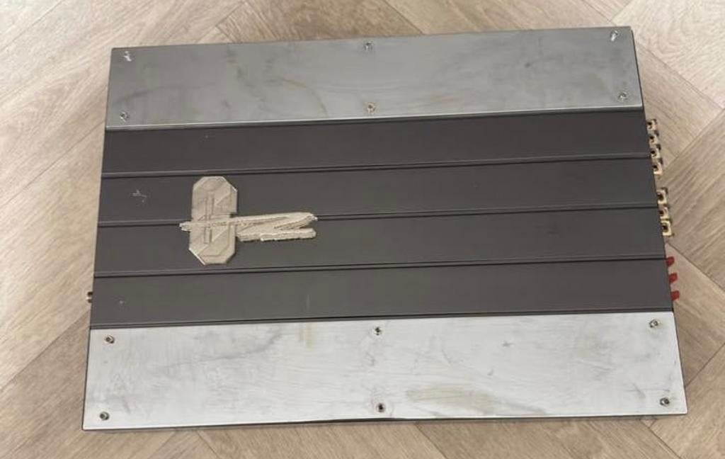Ground Zero 900 Watt Krachtige Versterker voor Auto Audio, Ophalen of Verzenden, Gebruikt