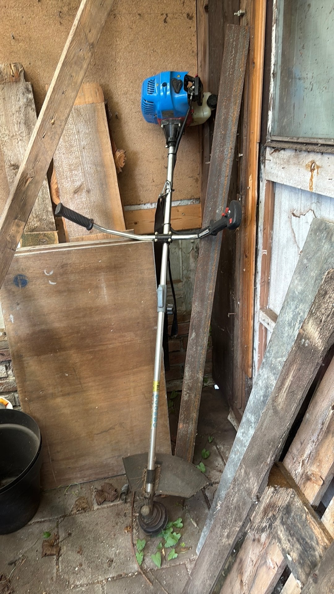 Te koop bosmaaier loop of sloop, Ophalen, Gebruikt, 30 tot 50 cm, Benzine