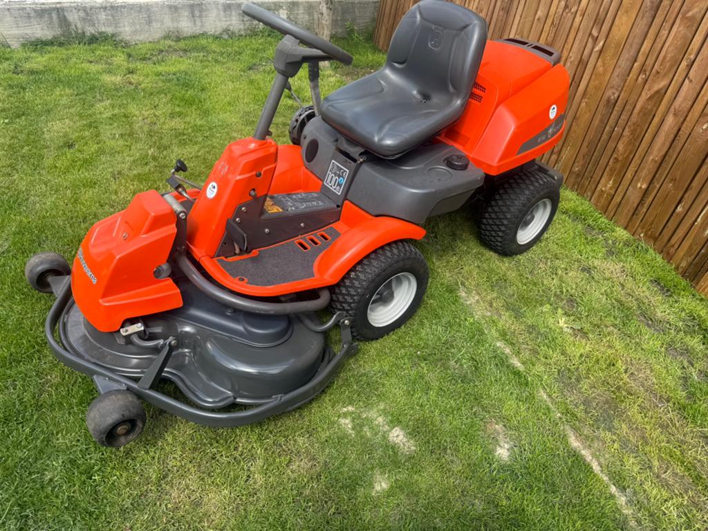 Husqvarna rider 16 R16 zitmaaier frontmaaier, Ophalen of Verzenden, Gebruikt, Mulchfunctie, 90 tot 120 cm