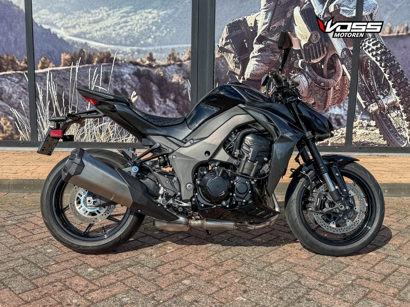 Kawasaki Z1100 (bj 2026), Motoren, Motoren | Kawasaki, Bedrijf, Info@kawasaki.nl, Jacobus Spijkerdreef 1-3
2132 PZ  Hoofddorp, NL