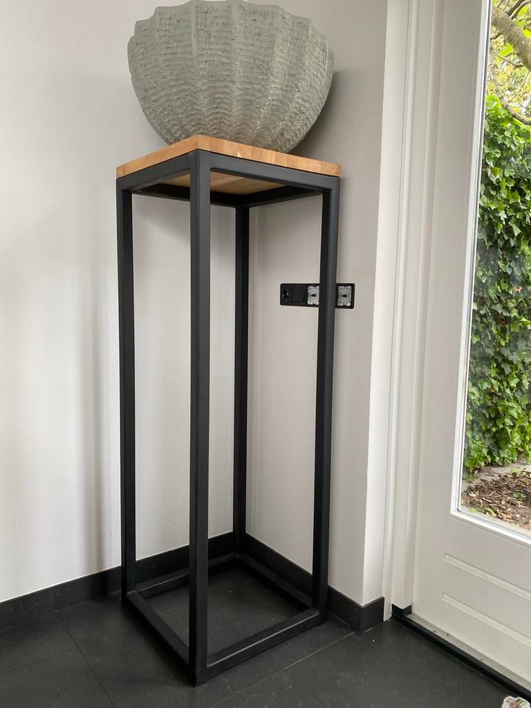 Moderne stalen zuil met eiken blad 146x50x50 cm incl vaas, Ophalen of Verzenden, Nieuw