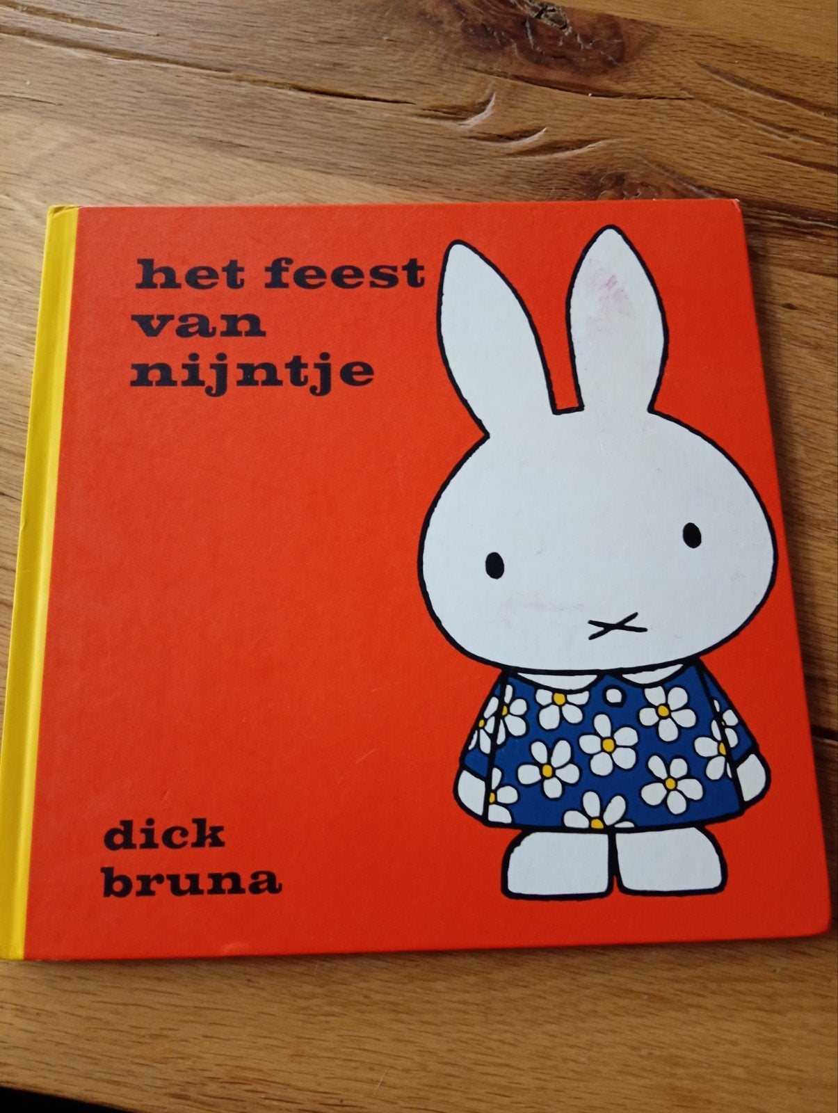 Het Feest van Nijntje - Dick Bruna, Gelezen, Jongen of Meisje, Ophalen of Verzenden, Voorleesboek