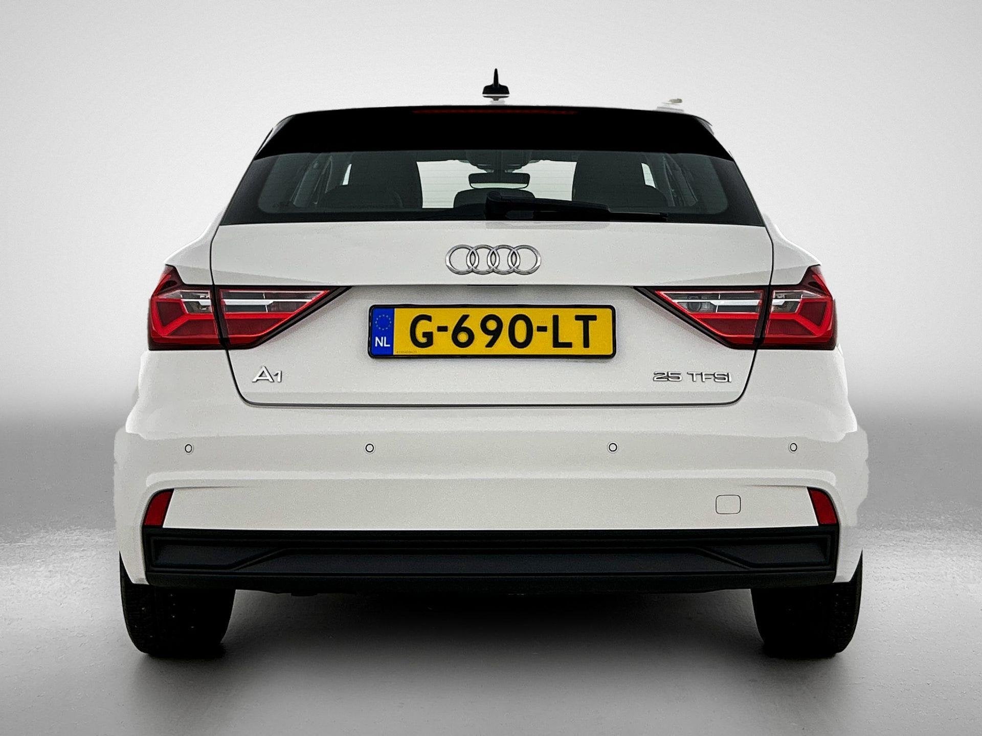 Audi A1 Sportback 25 TFSI Pro Line 95 PK, Auto's, 12 maanden, Stof, 95 pk, Origineel Nederlands