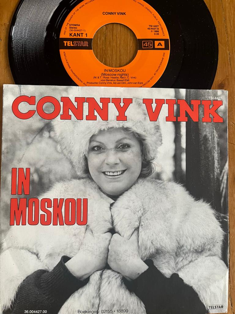 Conny Vink - In Moskou (Moscow Nights) 7" Single, Cd's en Dvd's, Gebruikt, 7 inch, Nederlandstalig, Single