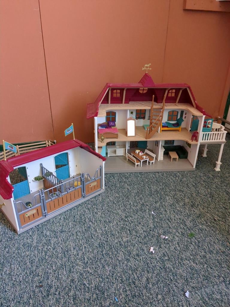 schleich HORSE CLUB Lakeside manege, Ophalen of Verzenden, Zo goed als nieuw, Poppenhuis