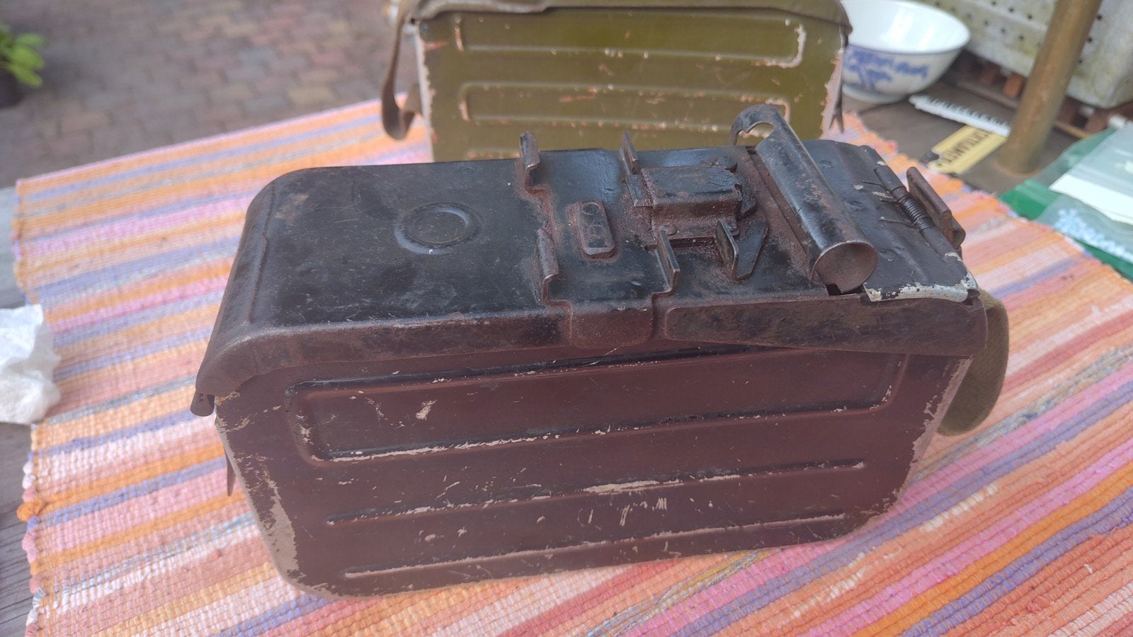 Twee Russische minitiekisten voor PKM mitrailleur., Verzamelen, Ophalen of Verzenden, Landmacht, Overige gebieden, Kist of Geocache