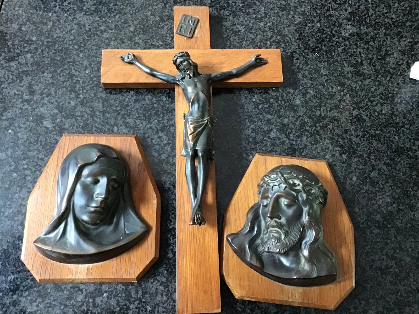 Antieke Kruisbeeld met Maria en Jezus Hoofd - Religieuze Kun, Antiek en Kunst, Ophalen of Verzenden