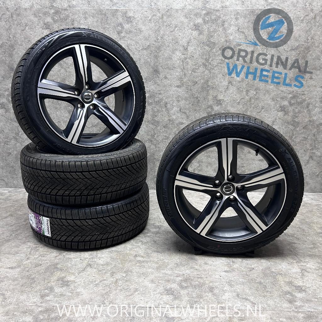 18 inch Ixion velgen + all season banden Volvo V60, 18 inch, Gebruikt, Banden en Velgen, Ophalen of Verzenden