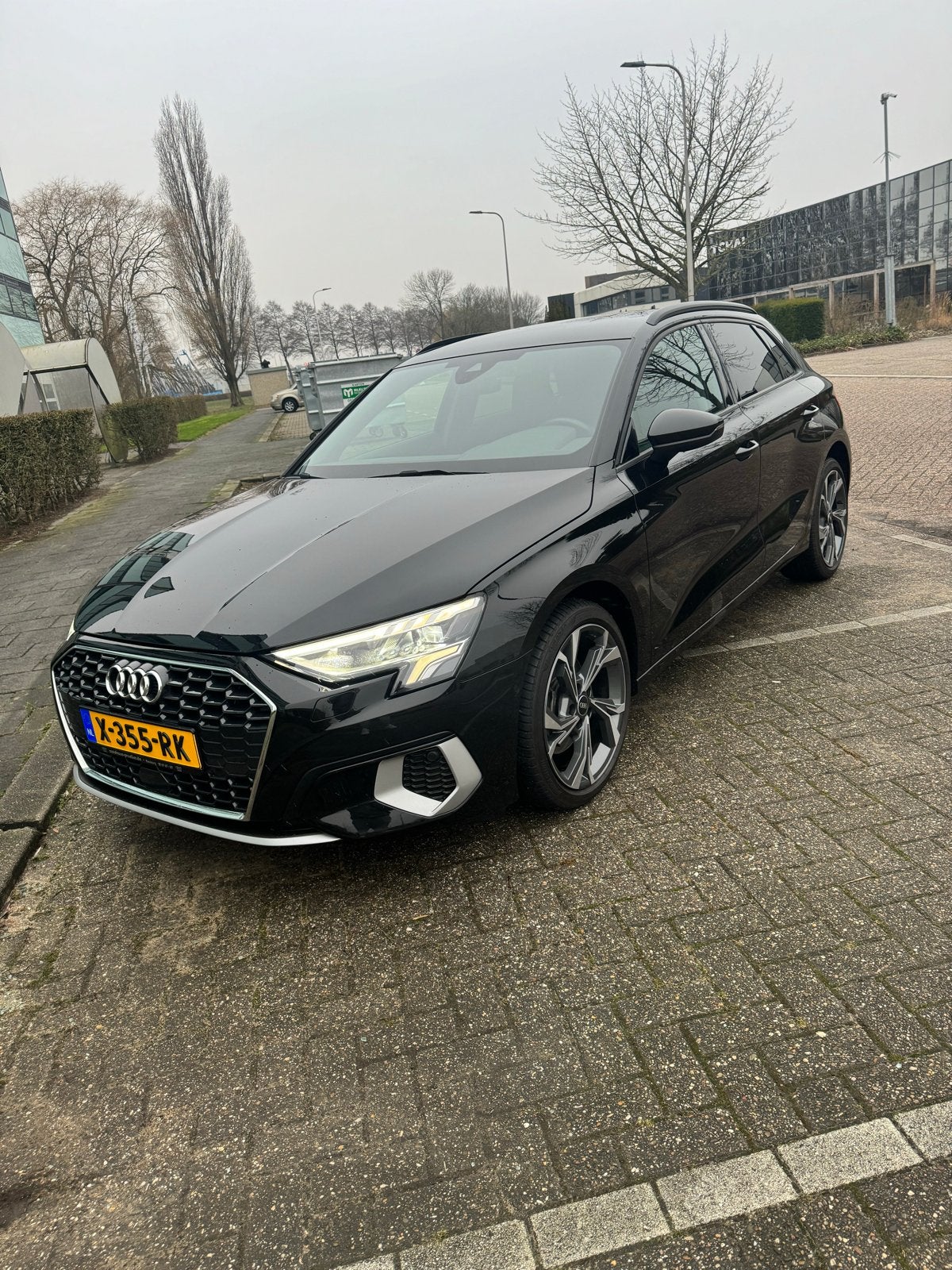 Audi A3 2.0 TDI 150pk S Tronic 2020 Zwart, Auto's, Audi, Stof, 4 cilinders, Zwart, 24 km/l
