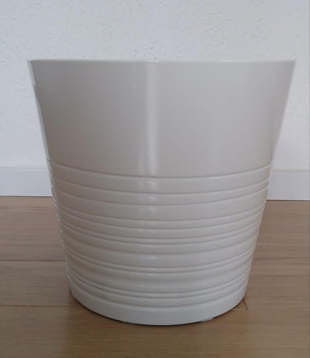 Witte aardewerk bloempot (Ikea Muskot), Rond, Minder dan 40 cm, Aardewerk, Ophalen