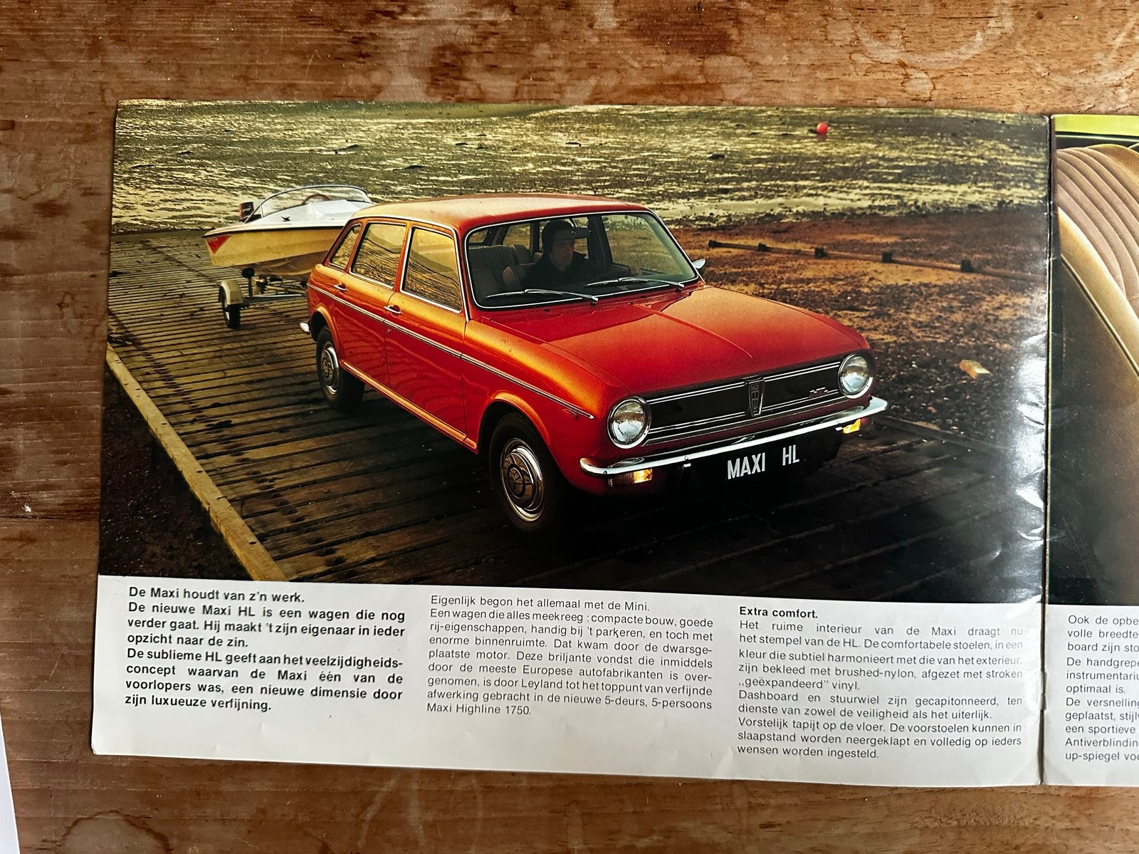 Brochure Austin Maxi (2 stuks), Verzenden, Gelezen, Overige merken