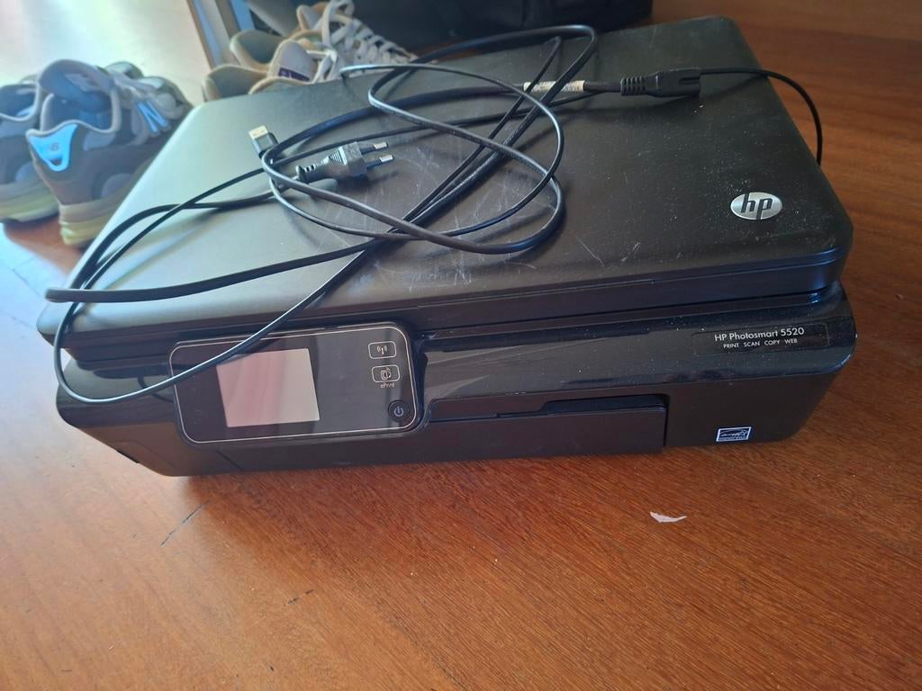 HP Photosmart 5520 All-in-One Printer met extra cartridges, Computers en Software, Printers, Gebruikt, All-in-one, Inkjetprinter