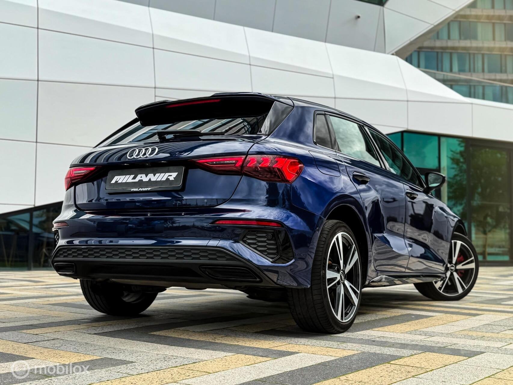Audi A3 Sportback 45 TFSI e Competition |Pano|B&O|Sfeer, Auto's, Gebruikt, 4 cilinders, Blauw, Hybride Elektrisch/Benzine