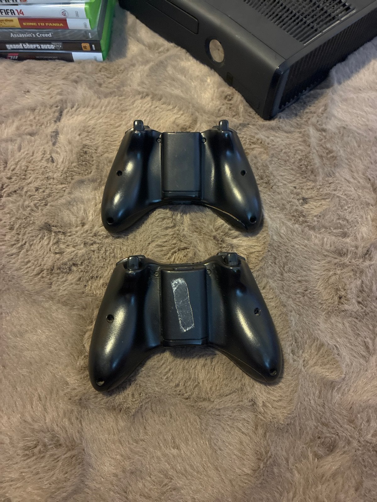 Xbox 360 S met 250 GB, 2 controllers en cd games, Met 2 controllers, Ophalen of Verzenden, 250 GB, Gebruikt