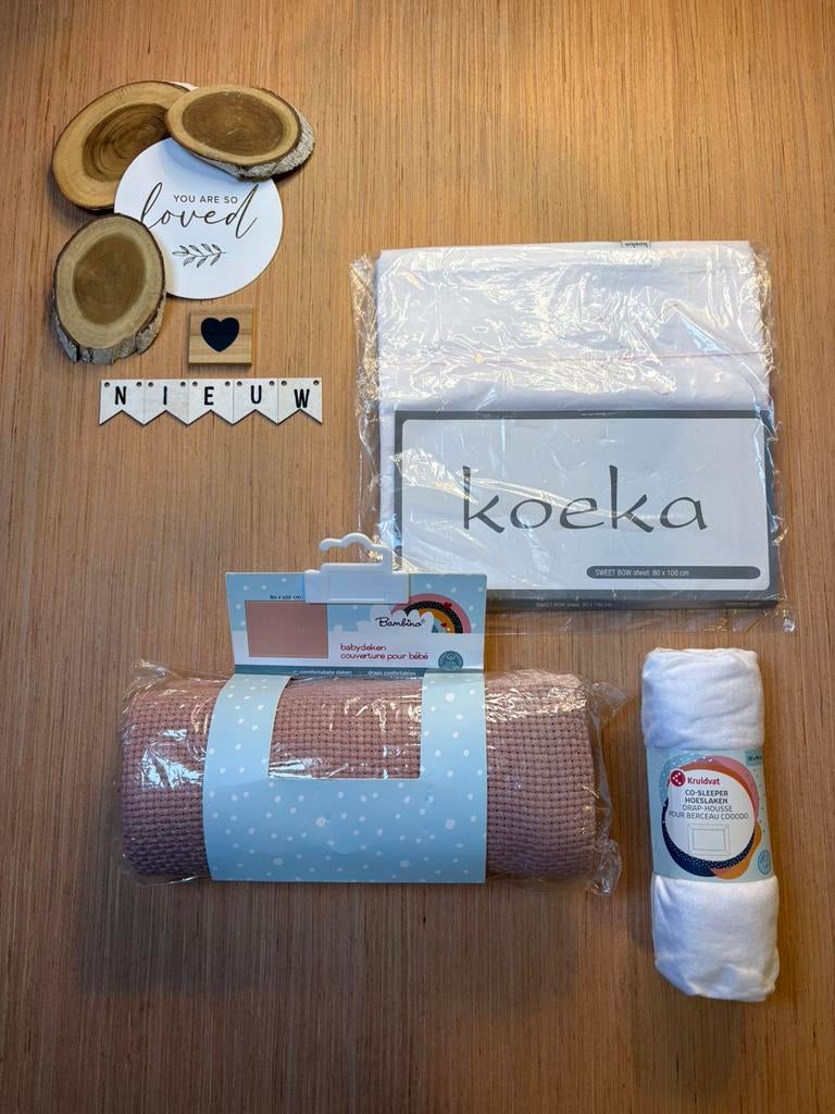 Baby beddengoed setje deken roze, laken wit, hoeslaken wit, Meisje, Wit, Nieuw, Ophalen of Verzenden