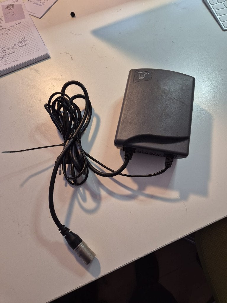Oplader e bike, Zo goed als nieuw