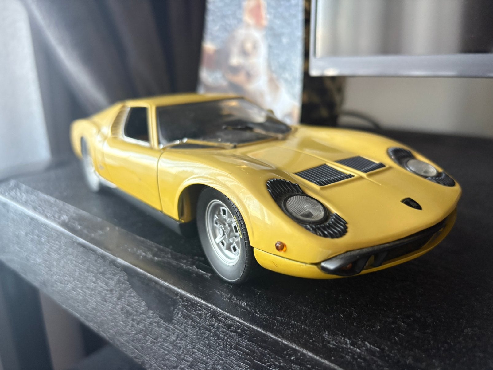 Vintage Anson Lamborghini Miura SV – Schaal 1:18 (Geel), Hobby en Vrije tijd, Modelauto's | 1:18, Ophalen of Verzenden, Nieuw
