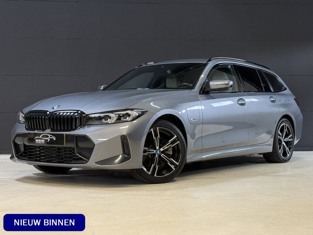 BMW 3 Serie Touring 330e | M-pakket | Facelift | Lederen spo, 1998 cc, Gebruikt, Euro 6, 4 cilinders