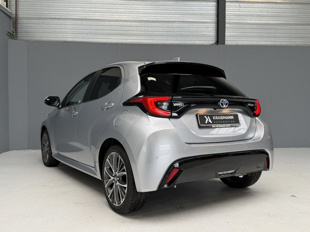 Toyota Yaris 1.5 Hybrid Executive 10j Garantie|DAB|JBL|Camer, 94 pk, 450 kg, Gebruikt, Euro 6
