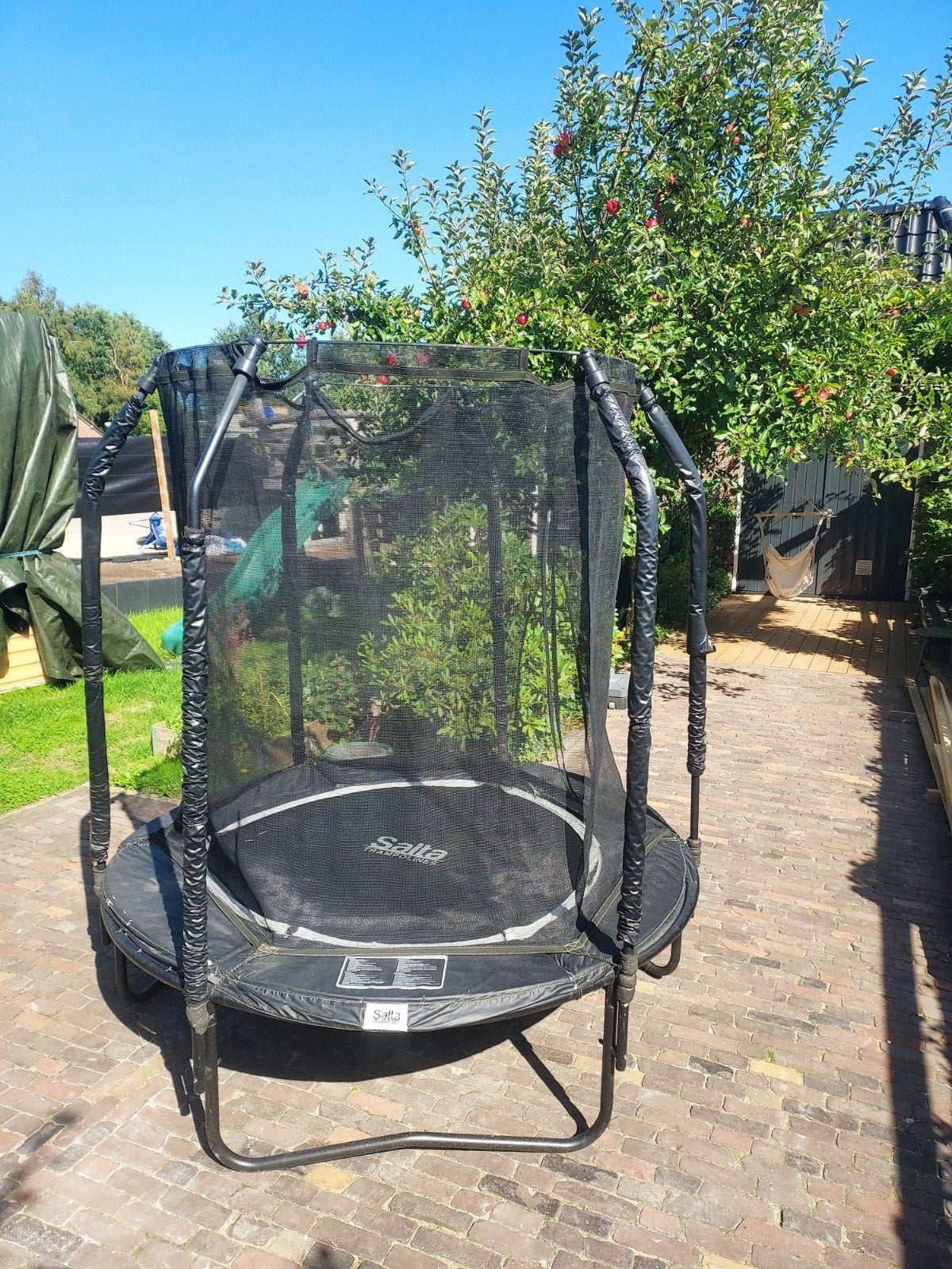 Trampoline met net. ca. 2 meter doorsnee., Ophalen, Gebruikt