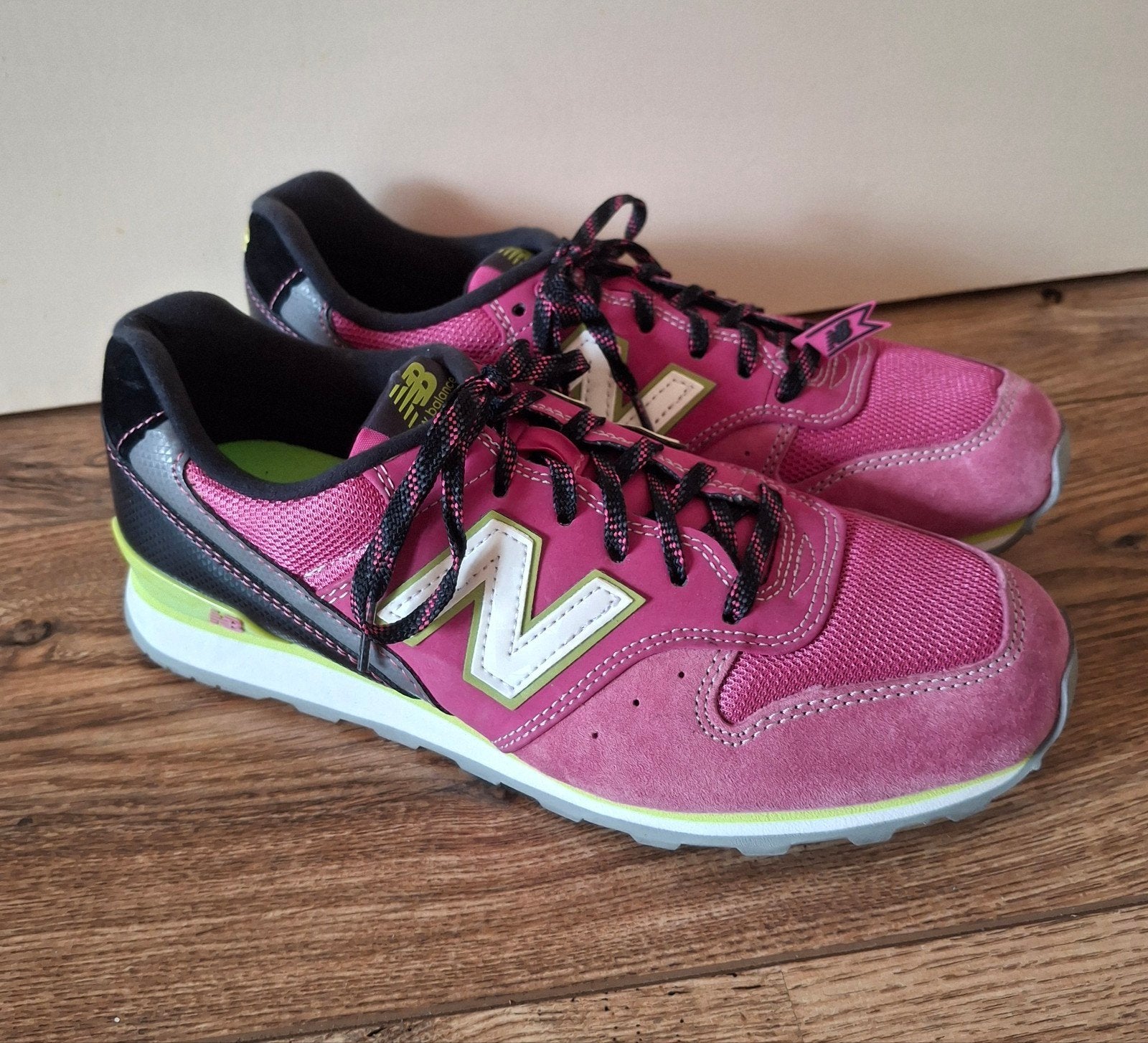 NEW BALANCE nieuwe sneakers. Mt 38, Verzenden, Nieuw, Sneakers of Gympen