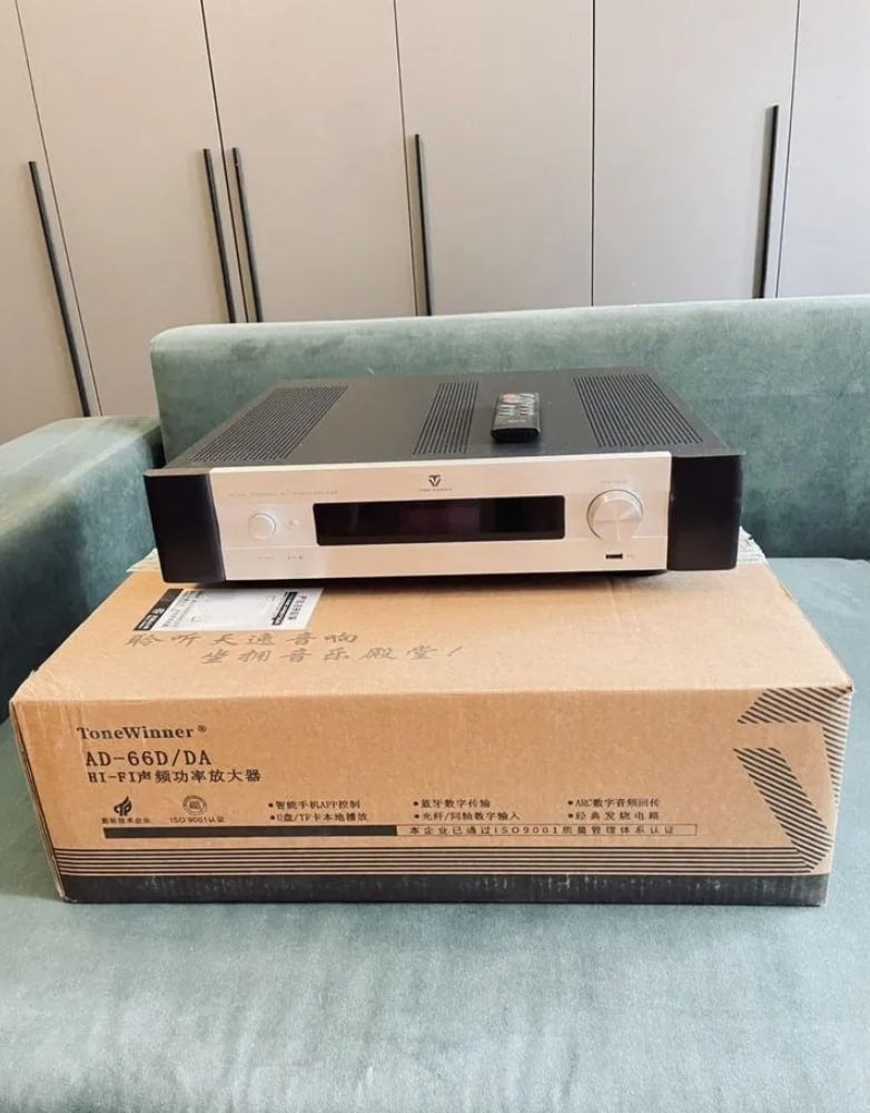 Versterker Tonewinner AD-66D, Overige merken, Ophalen of Verzenden, Zo goed als nieuw, 120 watt of meer