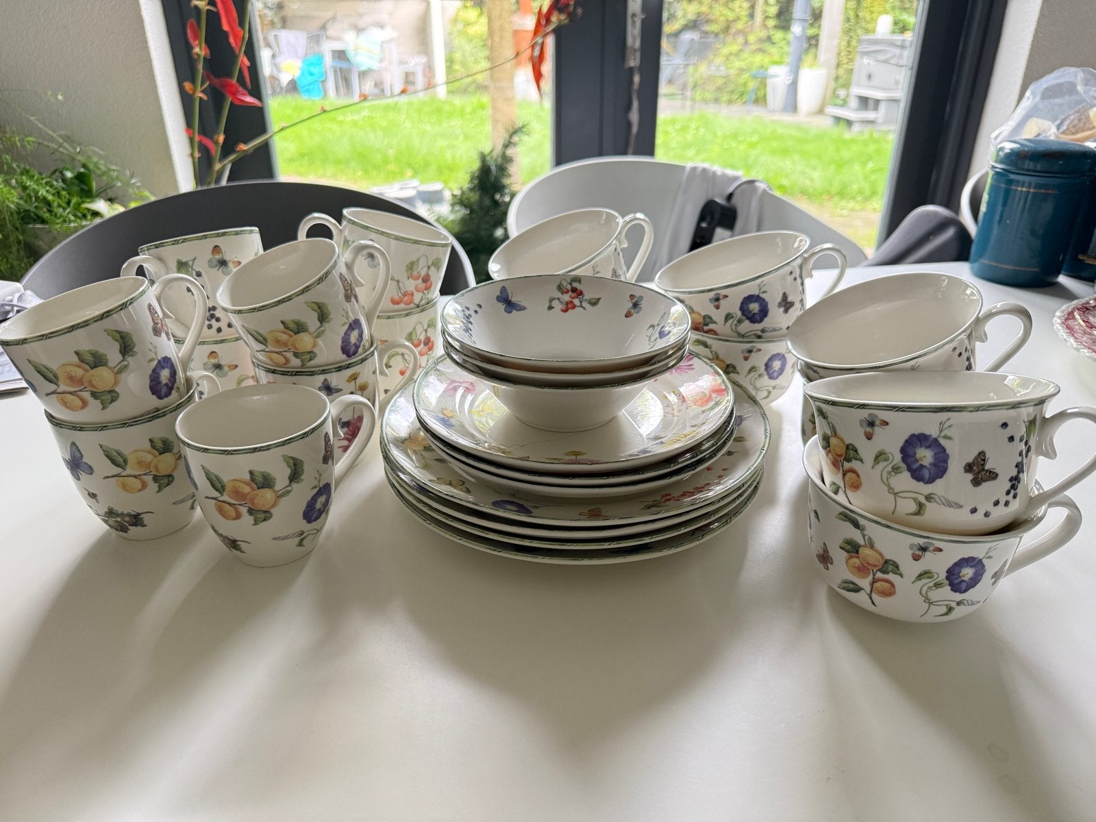Janneke Brinkman servies Fruit & Flowers en Wild Garden, Gebruikt, Overige merken, Keramiek, Landelijk/Boerenbont