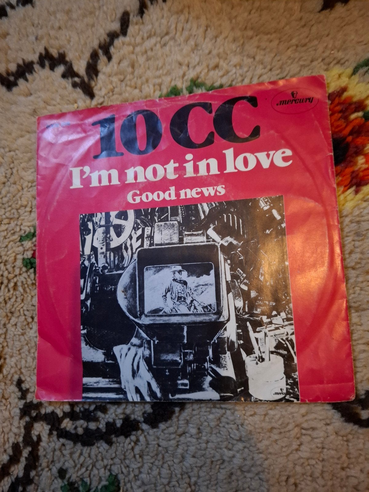 10 CC - I'm Not In Love / Good News (7 inch vinyl single), Cd's en Dvd's, Gebruikt, 7 inch, Pop, EP