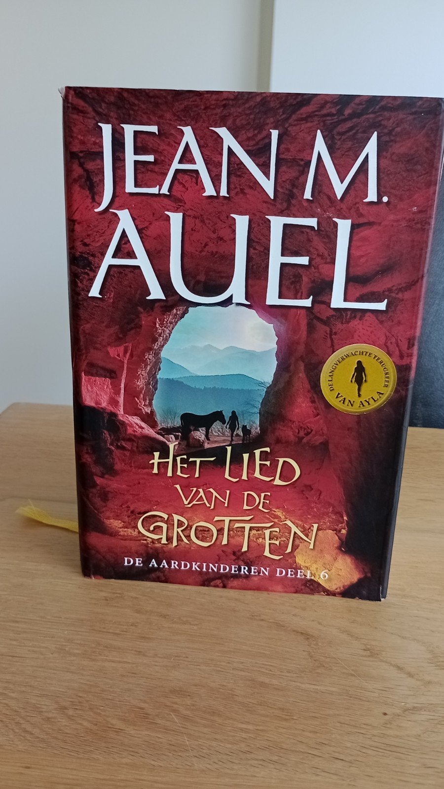 Jean M. Auel - Het Lied van de Grotten (deel 6 aardkinderen), Ophalen, Gelezen, Jean M. Auel