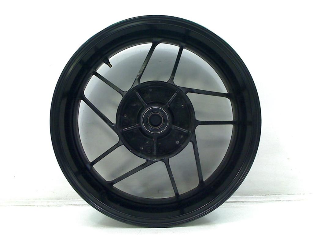Achtervelg Yamaha MT 09 2021-2023 (MT09 B7N) B7N253380098, Yamaha Motor Europe N.V., Gebruikt, Customersupport@yamaha-motor.co.uk