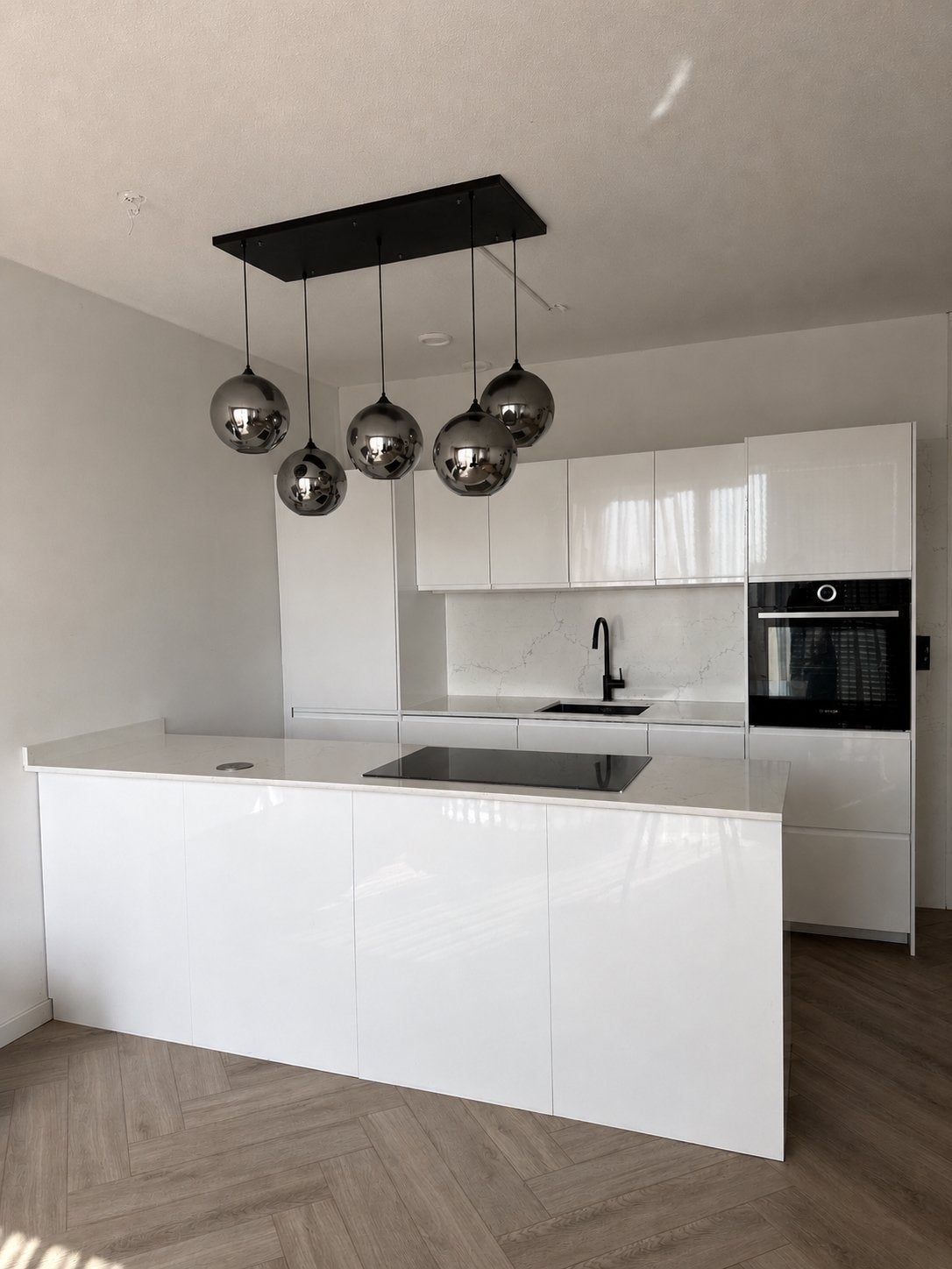 KEUKEN TE KOOP. MOET MET SPOED ERUIT!!!, Ophalen, Zo goed als nieuw, Hoekkeuken