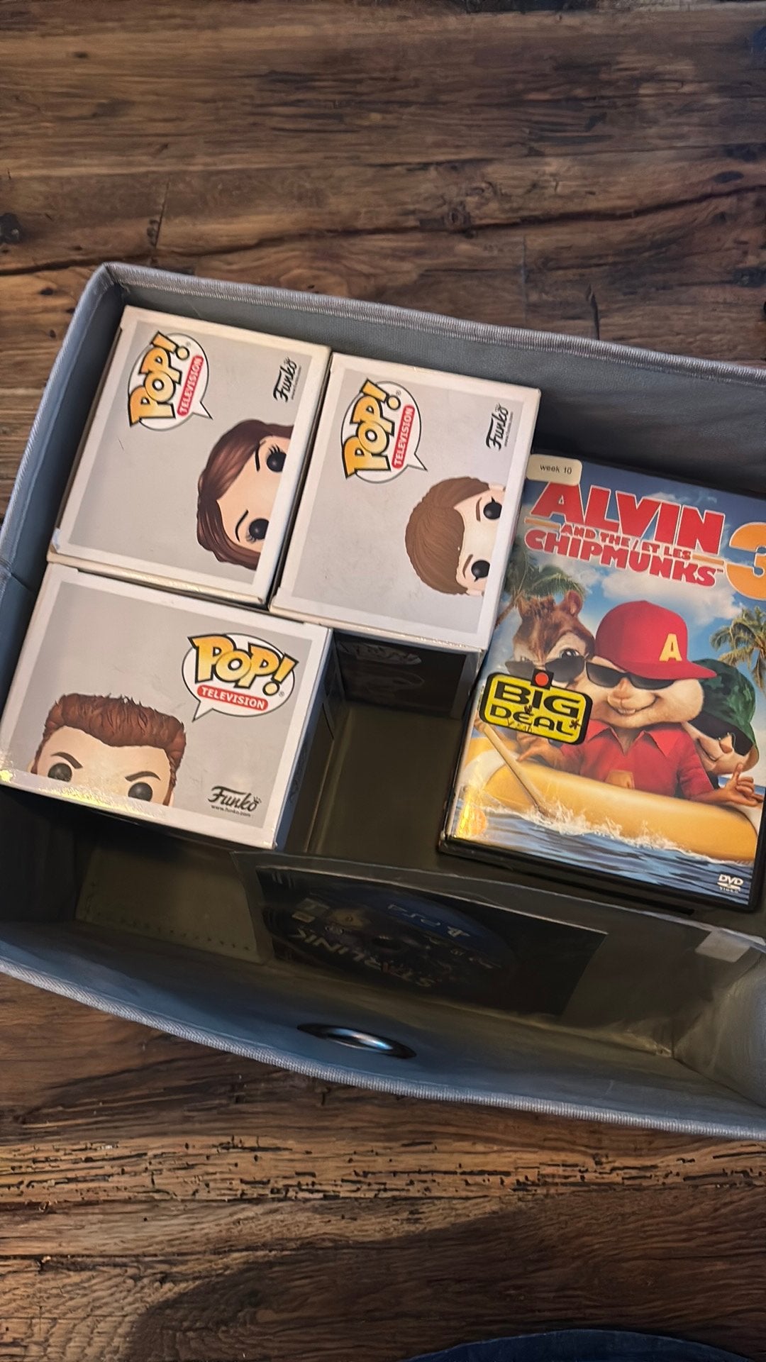 3 funkos 1 ps4 spel en 7 dvd’s, Ophalen of Verzenden, Zo goed als nieuw