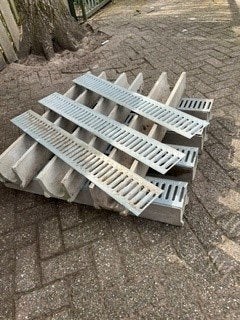 lijngoot beton, Ophalen, 6 meter of meer, Zo goed als nieuw, 80 mm of meer