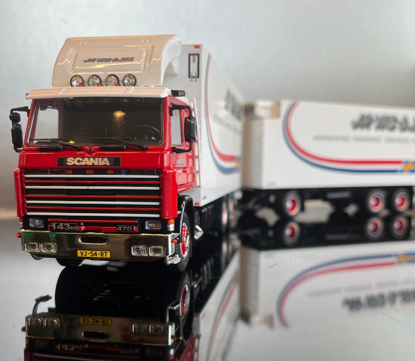 Tekno Scania 143 JP Vis & Zn, Hobby en Vrije tijd, Modelauto's | 1:50, Ophalen of Verzenden, Zo goed als nieuw, Bus of Vrachtwagen