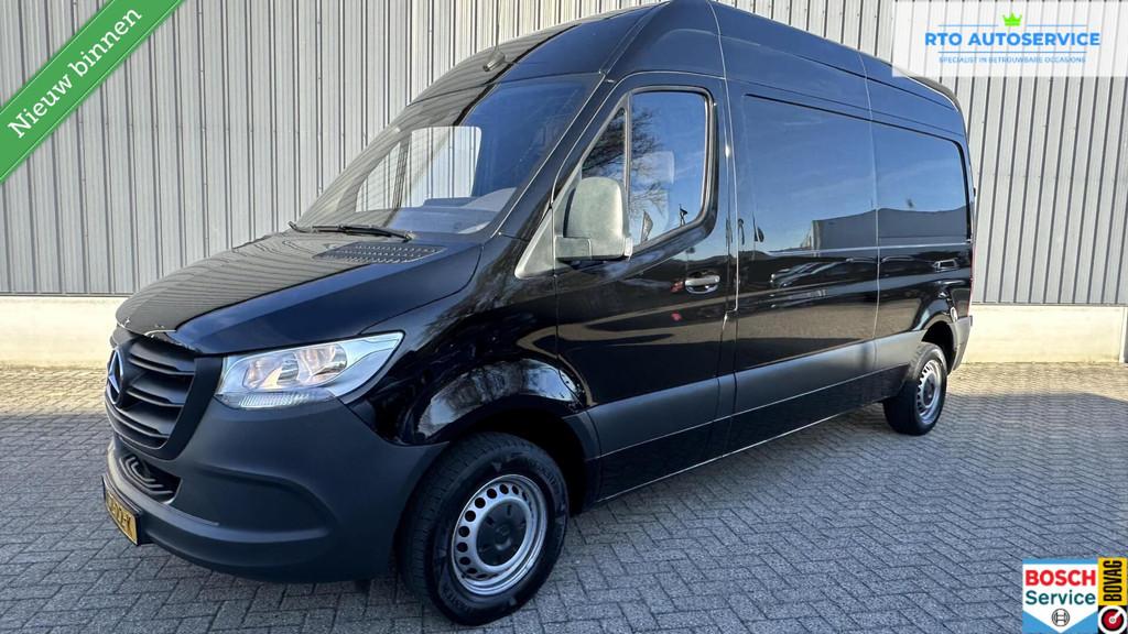 Mercedes Sprinter bestel 311 2.2 CDI L2H2 CAMERA TREKHAAK 10, Stof, Gebruikt, Euro 6, 4 cilinders