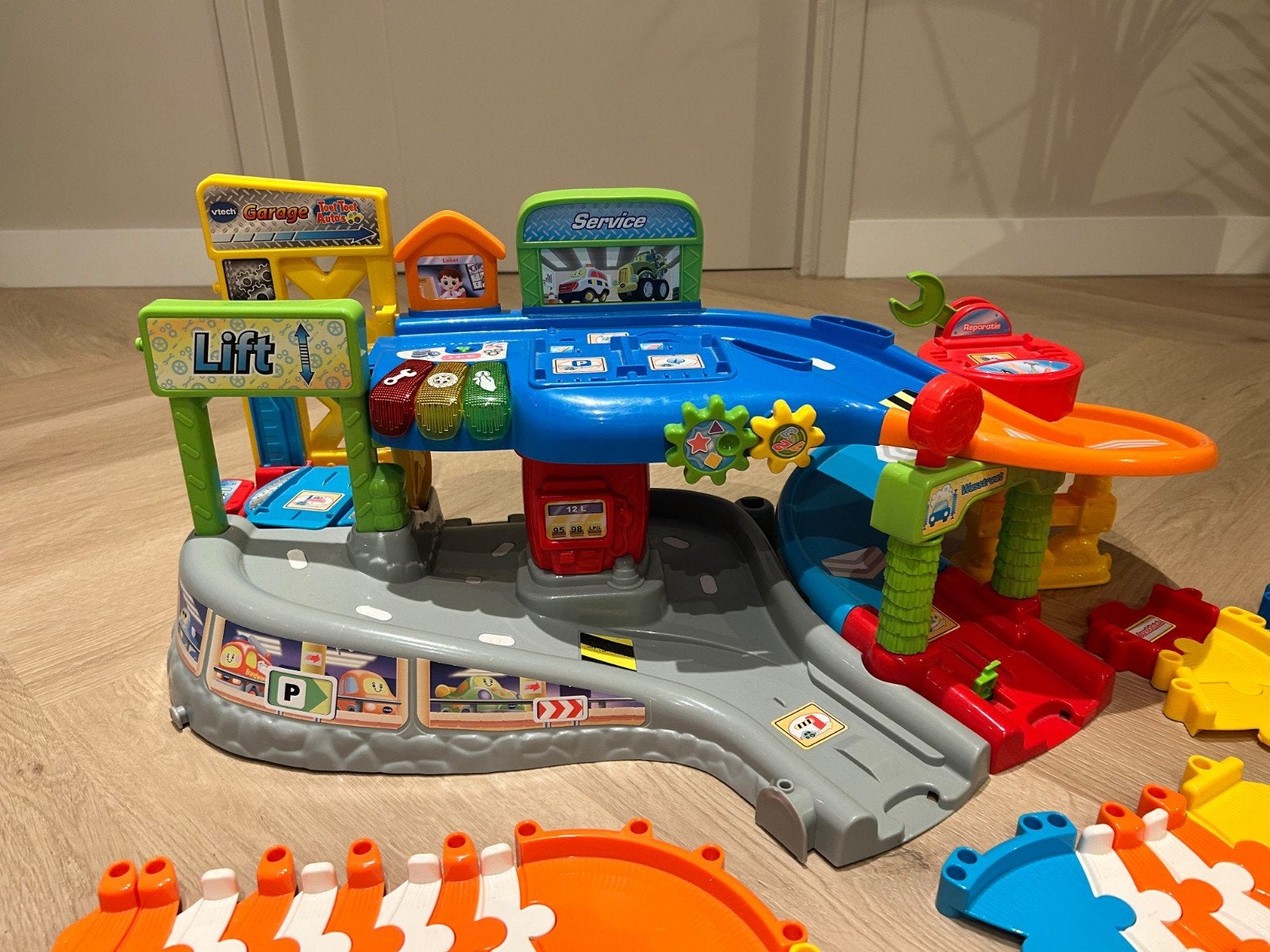 Toet Toet Auto Garage met Wegdelen - Zonder Auto's, Ophalen of Verzenden
