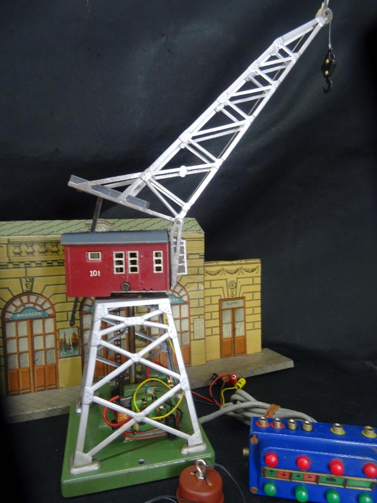 268=Marklin 7051 op afstand bediende hijskraan.    195, Hobby en Vrije tijd, Modeltreinen | H0, Gebruikt, Gelijkstroom of Wisselstroom