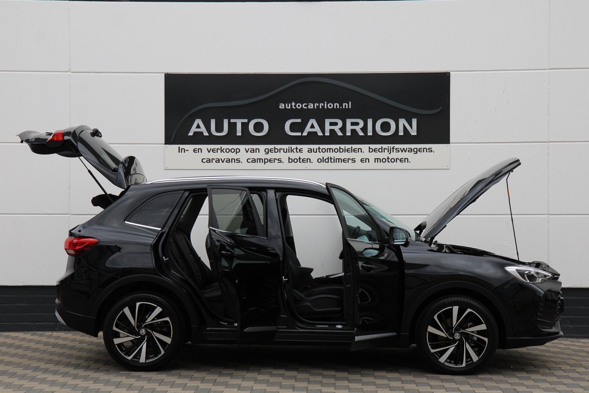 MG ZS 1.5 Hybrid+ Luxury 360°Camera Carplay Leder 1Ste Eig!, Auto's, MG, Zwart, 4 cilinders, ZS, Zwart