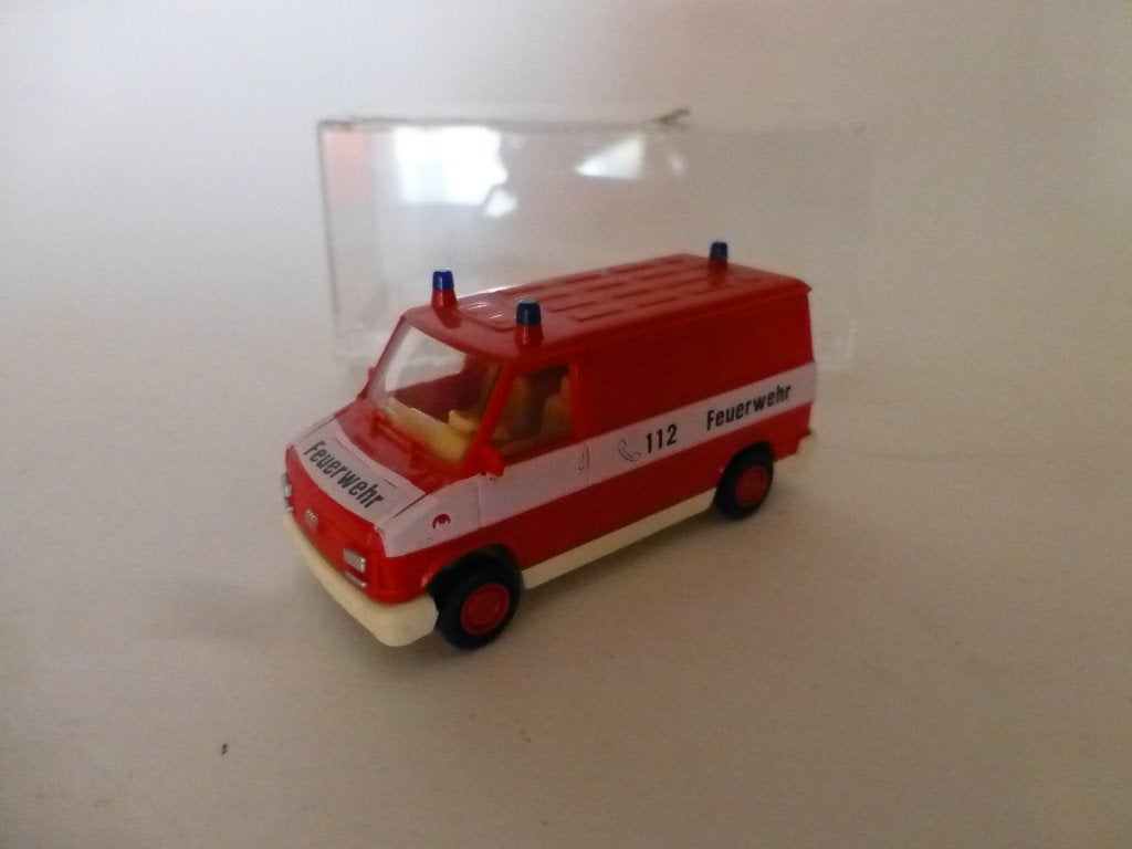 Praline Fiat Ducato Duitse brandweer Feuerwehr, Hobby en Vrije tijd, Ophalen of Verzenden, Zo goed als nieuw, Bus of Vrachtwagen